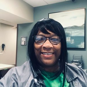 Meet your Posher, Stacey